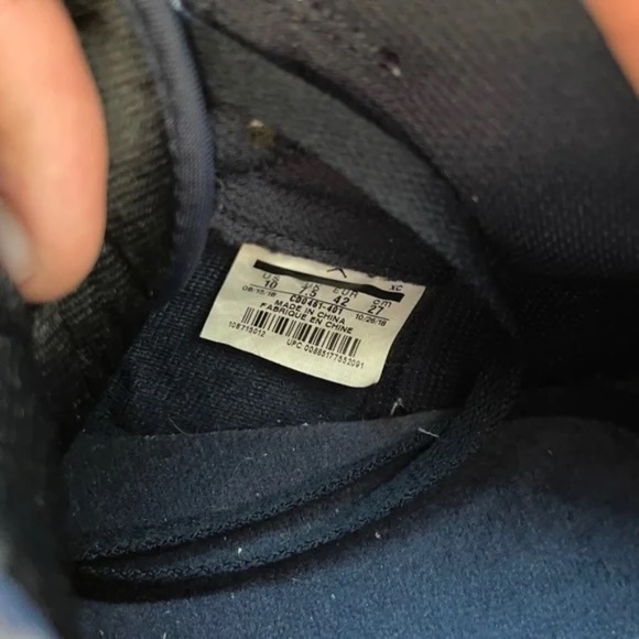 Jordan 1 Retro High UNC Patent - Picture 5 of 5